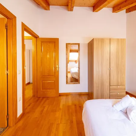 Renovado - Atico Plaza Herradores, Centrico Y Con Wifi Lejlighed