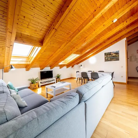 Apartment Renovado - Atico Plaza Herradores, Centrico Y Con Wifi