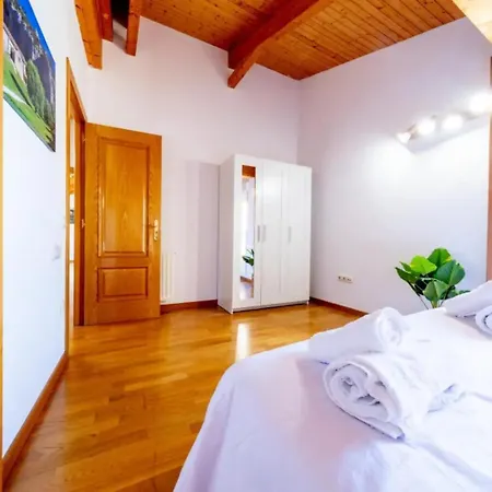 Atico Plaza Herradores, Centrico Y Con Wifi Apartment *