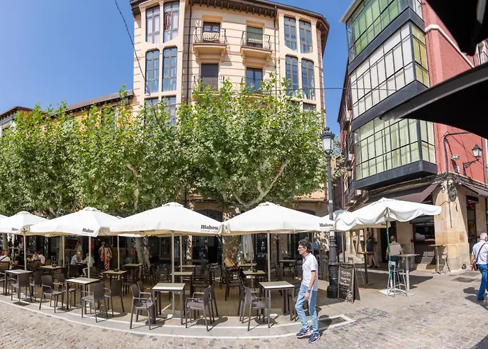 Appartement Renovado - ático Plaza Herradores, Céntrico Y Con Wifi Soria