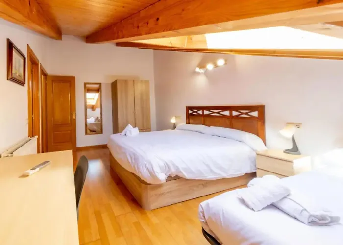Apartment Renovado - Atico Plaza Herradores, Centrico Y Con Wifi *